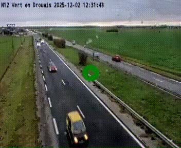 <h2>Webcam à hauteur de Vert-en-Drouais sur la N12, en périphérie de Dreux. Vue orientée vers Alençon</h2>