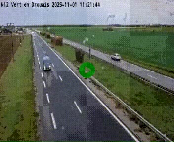 <h2>Webcam à hauteur de Vert-en-Drouais sur la N12, en périphérie de Dreux. Vue orientée vers Alençon</h2>