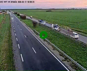 <h2>Webcam à hauteur de Vert-en-Drouais sur la N12, en périphérie de Dreux. Vue orientée vers Alençon</h2>