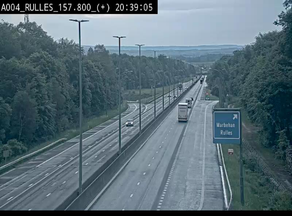 Webcam à hauteur de la sortie 28a donnant sur la P7 menant à Rulles. Vue orientée vers Luxembourg