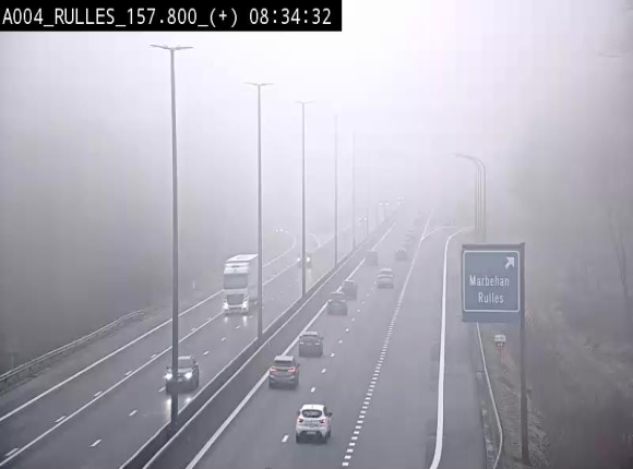 Webcam à hauteur de la sortie 28a donnant sur la P7 menant à Rulles. Vue orientée vers Luxembourg
