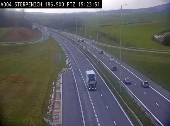 <h2>Webcam E411 à Sterpenich en Belgique près de la frontière du Luxembourg. Vue orientée vers Bruxelles</h2>