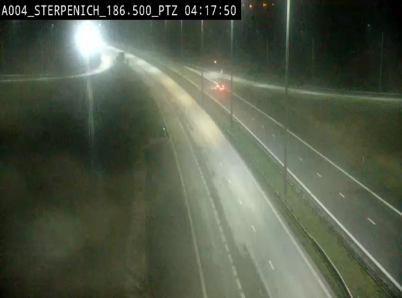 <h2>Webcam E411 à Sterpenich en Belgique près de la frontière du Luxembourg. Vue orientée vers Bruxelles</h2>