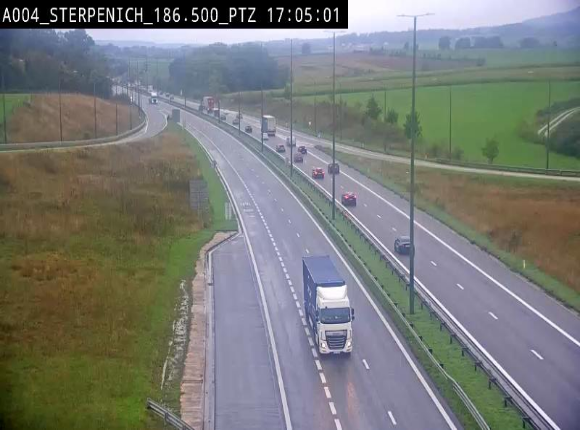 Webcam E411 à Sterpenich en Belgique près de la frontière du Luxembourg. Vue orientée vers Bruxelles