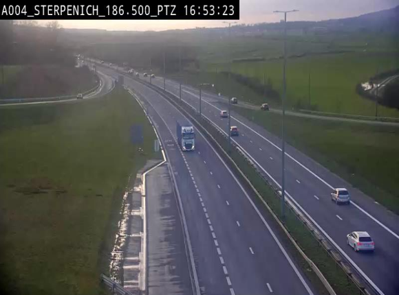 <h2>Webcam E411 à Sterpenich en Belgique près de la frontière du Luxembourg. Vue orientée vers Bruxelles</h2>