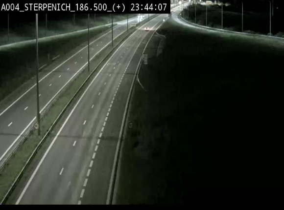 Webcam E411 à Sterpenich en Belgique. Vue orientée vers la frontière luxembourgeoise