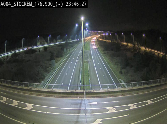 Webcam à hauteur de la sortie 30 Fouches - Stockem sur l'E411, menant sur la N83. Vue orientée vers Namur