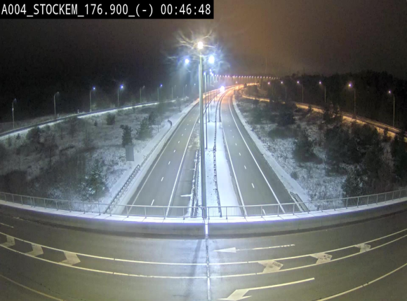 <h2>Webcam à hauteur de la sortie 30 Fouches - Stockem sur l'E411, menant sur la N83. Vue orientée vers Namur</h2>