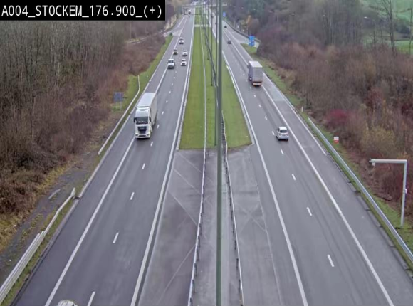 <h2>Webcam au-dessus de l'E411 sur la N83 à hauteur de la sortie Stockem. Vue orientée vers Arlon</h2>