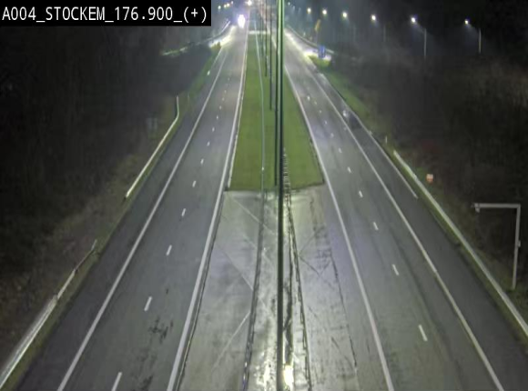 <h2>Webcam au-dessus de l'E411 sur la N83 à hauteur de la sortie Stockem. Vue orientée vers Arlon</h2>