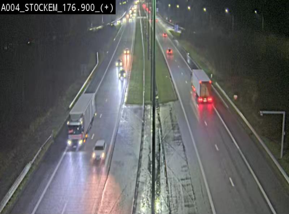 <h2>Webcam au-dessus de l'E411 sur la N83 à hauteur de la sortie Stockem. Vue orientée vers Arlon</h2>