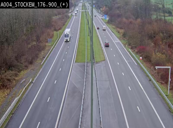 <h2>Webcam au-dessus de l'E411 sur la N83 à hauteur de la sortie Stockem. Vue orientée vers Arlon</h2>