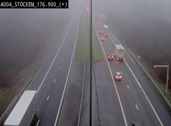 <h2>Webcam au-dessus de l'E411 sur la N83 à hauteur de la sortie Stockem. Vue orientée vers Arlon</h2>
