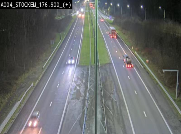 <h2>Webcam au-dessus de l'E411 sur la N83 à hauteur de la sortie Stockem. Vue orientée vers Arlon</h2>