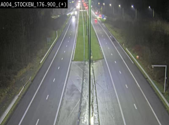 <h2>Webcam au-dessus de l'E411 sur la N83 à hauteur de la sortie Stockem. Vue orientée vers Arlon</h2>