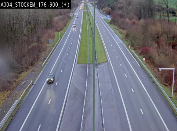 <h2>Webcam au-dessus de l'E411 sur la N83 à hauteur de la sortie Stockem. Vue orientée vers Arlon</h2>