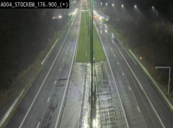 <h2>Webcam au-dessus de l'E411 sur la N83 à hauteur de la sortie Stockem. Vue orientée vers Arlon</h2>