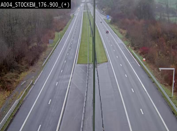 <h2>Webcam au-dessus de l'E411 sur la N83 à hauteur de la sortie Stockem. Vue orientée vers Arlon</h2>