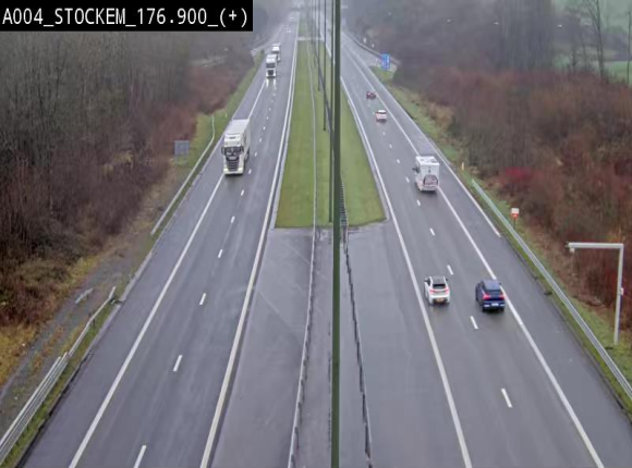 <h2>Webcam au-dessus de l'E411 sur la N83 à hauteur de la sortie Stockem. Vue orientée vers Arlon</h2>