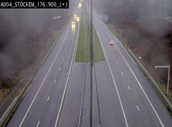 <h2>Webcam au-dessus de l'E411 sur la N83 à hauteur de la sortie Stockem. Vue orientée vers Arlon</h2>