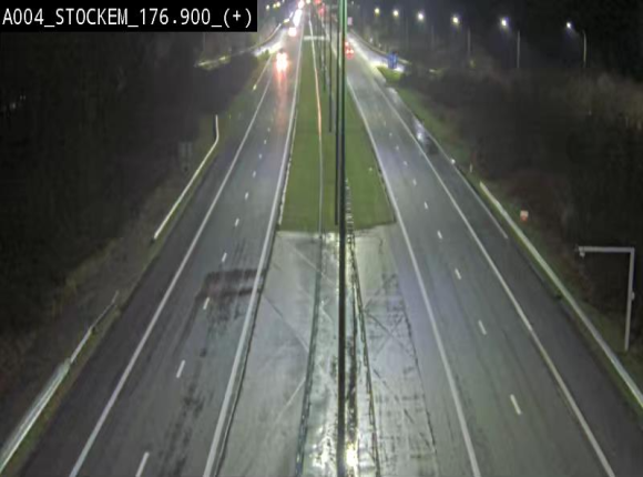 Webcam au-dessus de l'E411 sur la N83 à hauteur de la sortie Stockem. Vue orientée vers Arlon