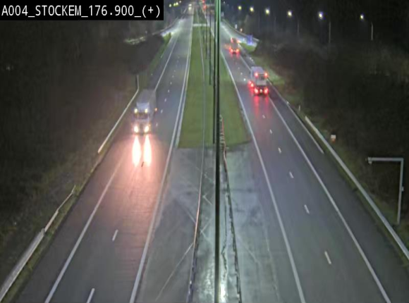 <h2>Webcam au-dessus de l'E411 sur la N83 à hauteur de la sortie Stockem. Vue orientée vers Arlon</h2>