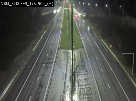 <h2>Webcam au-dessus de l'E411 sur la N83 à hauteur de la sortie Stockem. Vue orientée vers Arlon</h2>