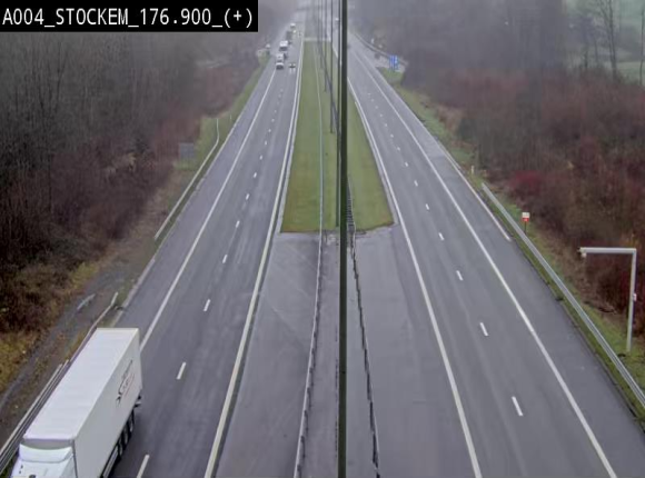 <h2>Webcam au-dessus de l'E411 sur la N83 à hauteur de la sortie Stockem. Vue orientée vers Arlon</h2>