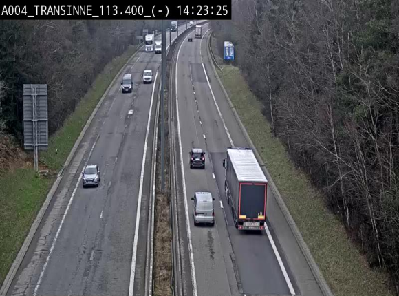<h2>Caméra trafic E411 (A4) - Transinne direction Namur - BK 113.425</h2>