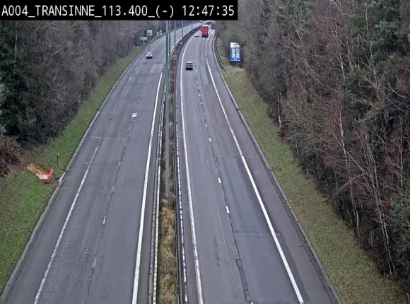Caméra trafic E411 (A4) - Transinne direction Namur - BK 113.425