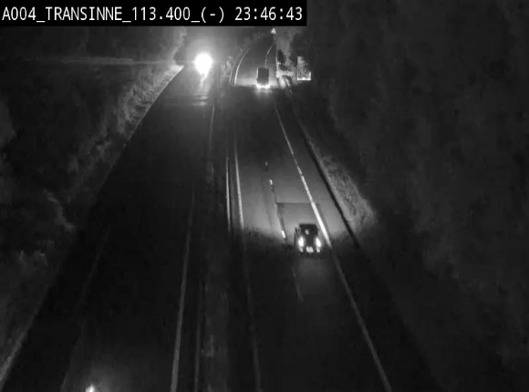 Caméra trafic E411 (A4) - Transinne direction Namur - BK 113.425