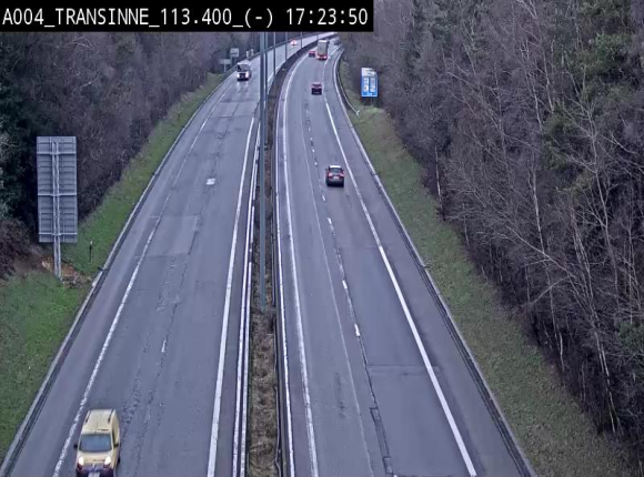 <h2>Caméra trafic E411 (A4) - Transinne direction Namur - BK 113.425</h2>