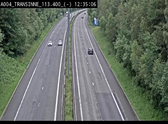 Caméra trafic E411 (A4) - Transinne direction Namur - BK 113.425