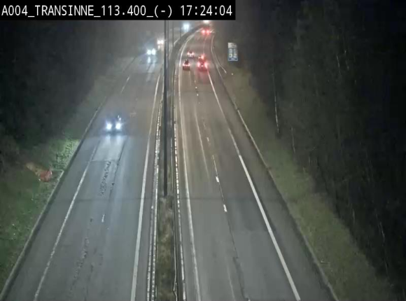 Caméra trafic E411 (A4) - Transinne direction Namur - BK 113.425