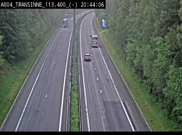 Caméra trafic E411 (A4) - Transinne direction Namur - BK 113.425