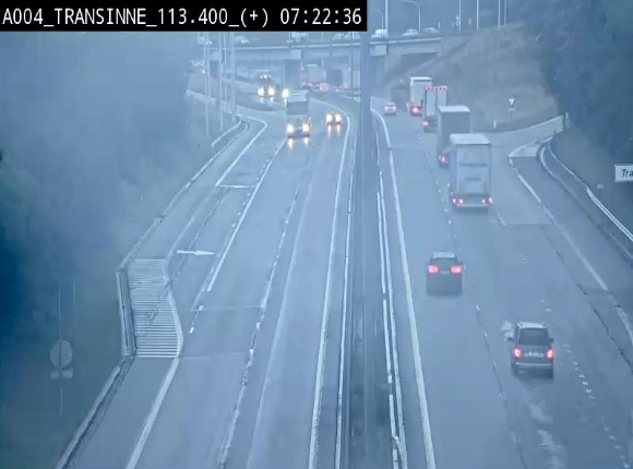 <h2>Webcam dans les Ardennes sur l'E411 à hauteur de Transinne. Vue orientée vers le sud de la Belgique</h2>