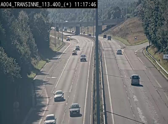 <h2>Webcam dans les Ardennes sur l'E411 à hauteur de Transinne. Vue orientée vers le sud de la Belgique</h2>