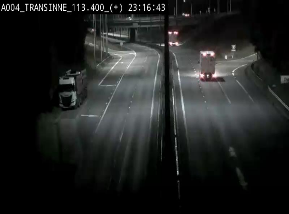 <h2>Webcam dans les Ardennes sur l'E411 à hauteur de Transinne. Vue orientée vers le sud de la Belgique</h2>