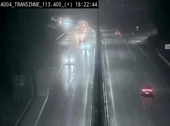 Webcam dans les Ardennes sur l'E411 à hauteur de Transinne. Vue orientée vers le sud de la Belgique