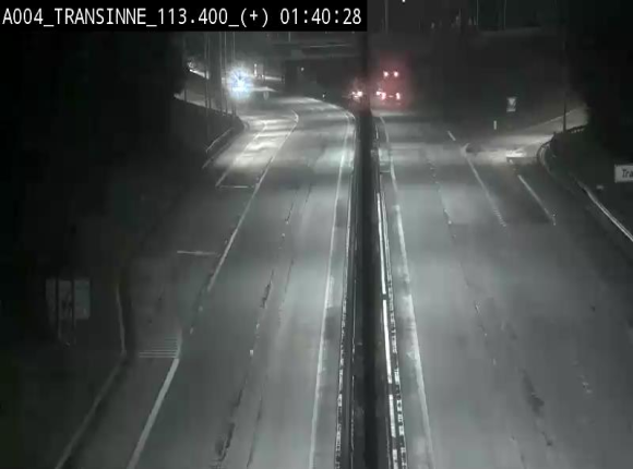 Webcam dans les Ardennes sur l'E411 à hauteur de Transinne. Vue orientée vers le sud de la Belgique