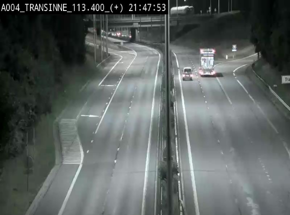 Webcam dans les Ardennes sur l'E411 à hauteur de Transinne. Vue orientée vers le sud de la Belgique