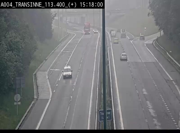 Webcam dans les Ardennes sur l'E411 à hauteur de Transinne. Vue orientée vers le sud de la Belgique