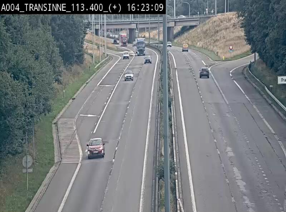 <h2>Webcam dans les Ardennes sur l'E411 à hauteur de Transinne. Vue orientée vers le sud de la Belgique</h2>