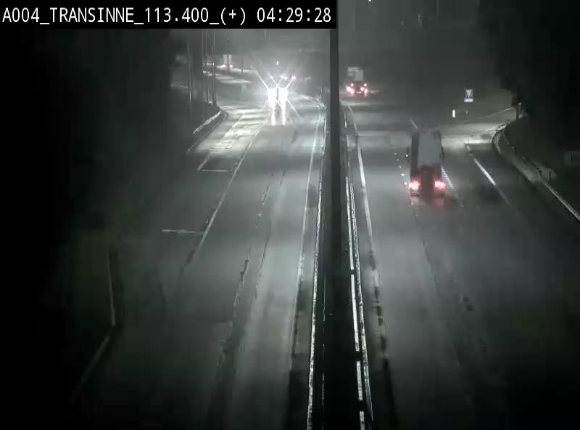 <h2>Webcam dans les Ardennes sur l'E411 à hauteur de Transinne. Vue orientée vers le sud de la Belgique</h2>
