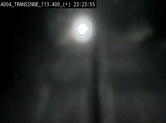 Webcam dans les Ardennes sur l'E411 à hauteur de Transinne. Vue orientée vers le sud de la Belgique
