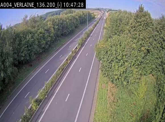 <h2>Webcam sur l'E411 à hauteur du pont surplombant la N40, à proximité de la sortie 26 Verlaine - Libramont-Chevigny. Vue orientée vers Namur</h2>