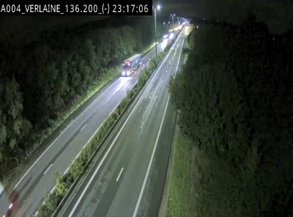 <h2>Webcam sur l'E411 à hauteur du pont surplombant la N40, à proximité de la sortie 26 Verlaine - Libramont-Chevigny. Vue orientée vers Namur</h2>