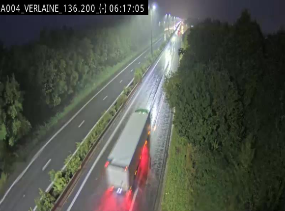 <h2>Webcam sur l'E411 à hauteur du pont surplombant la N40, à proximité de la sortie 26 Verlaine - Libramont-Chevigny. Vue orientée vers Namur</h2>