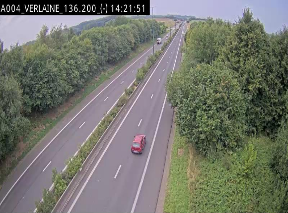 <h2>Webcam sur l'E411 à hauteur du pont surplombant la N40, à proximité de la sortie 26 Verlaine - Libramont-Chevigny. Vue orientée vers Namur</h2>