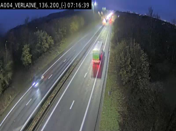 <h2>Webcam sur l'E411 à hauteur du pont surplombant la N40, à proximité de la sortie 26 Verlaine - Libramont-Chevigny. Vue orientée vers Namur</h2>